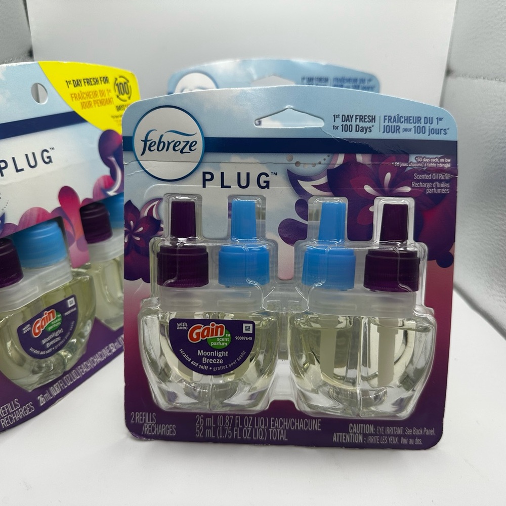 Febreze Plug Moonlight Breeze Refills - Purple and Blue